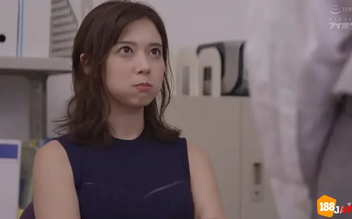 岬ななみ：清楚系から妖艶女優へ、その軌跡と「消失」まで