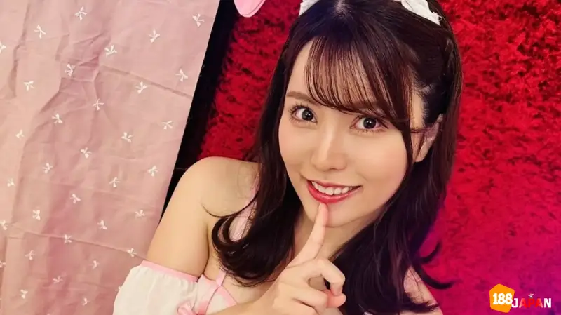 【松本梨穂】元お天気お姉さんから伝説AV女優へ──149cmの京都弁スレンダー美女、その魅力と軌跡